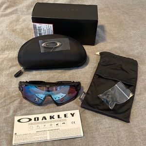 NIB Authentic Oakley Jaw Breaker Matte Blk Prizm Snow Sapphire
